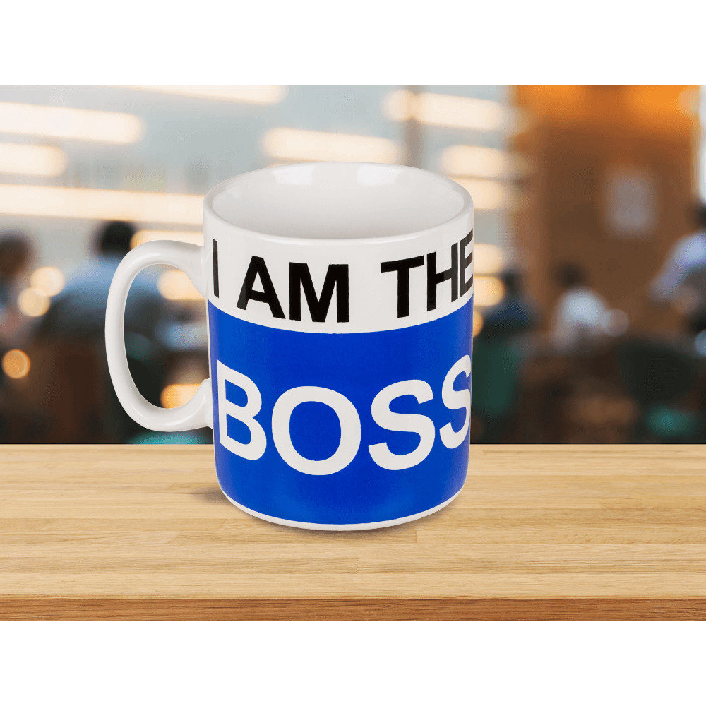 I am the Boss Tasse XXL - 850 ml 13x11 cm - Out of the Blue – Bild 4