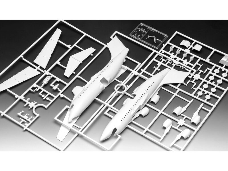 BAe 146-200 AirUK 1:144 Bausatz Passagierflugzeug - Revell 03791 – Bild 5