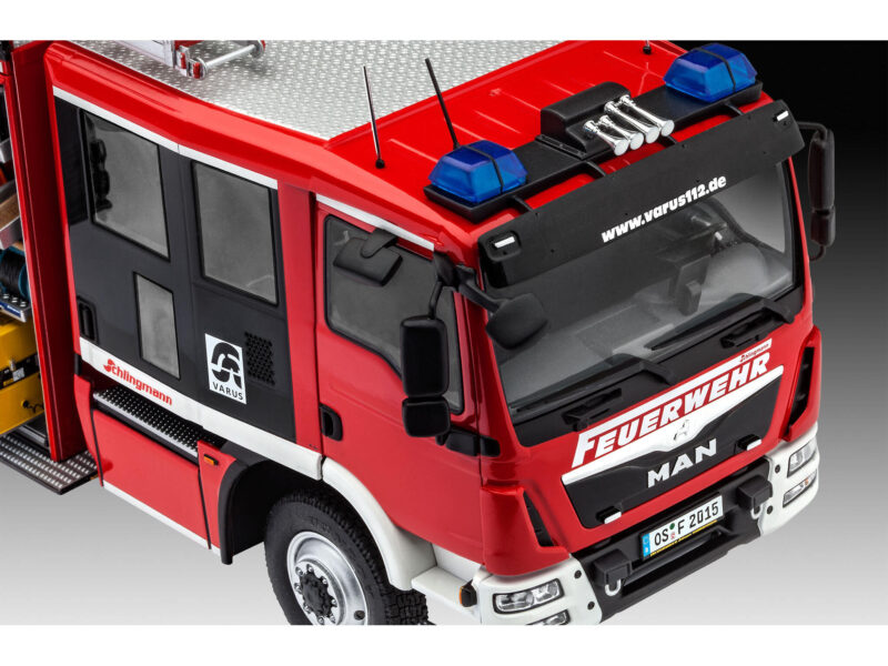 MAN TGM 13.290 / Schlingmann HLF 20 VARUS 4x4 Feuerwehr Fahrzeug - Revell 07452 – Bild 6