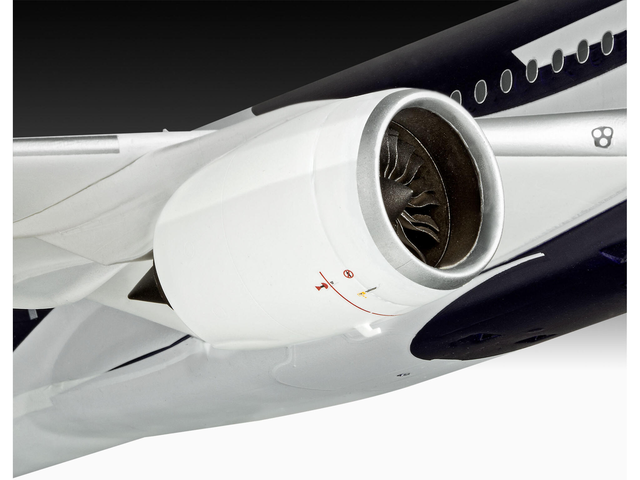 Airbus A350-900 Lufthansa 100years 1:144 Bausatz inkl. Farbe & Kleber - Revell 05612 – Bild 6