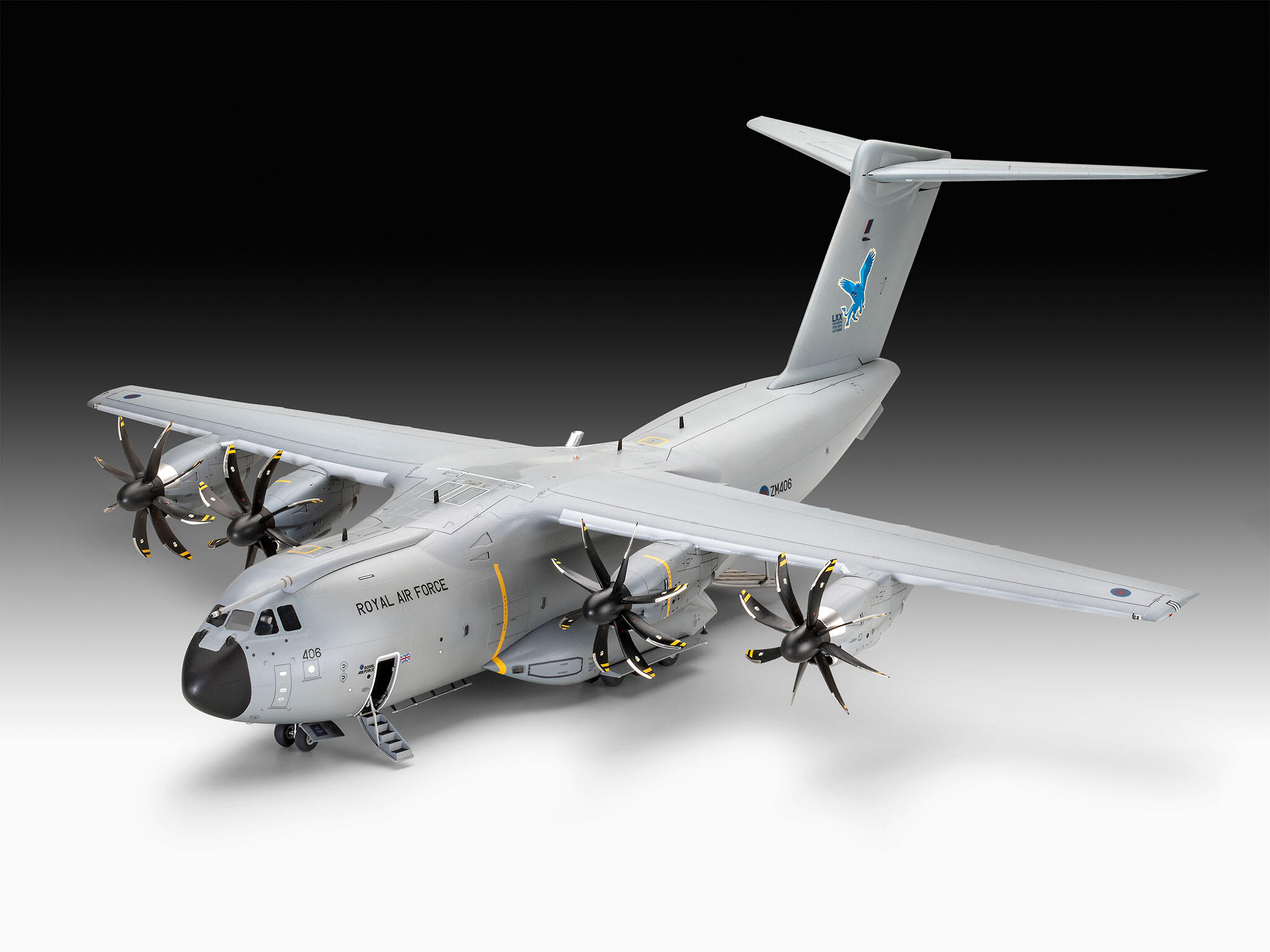 Airbus A400M Atlas "RAF" Modellbausatz Set 1:72 64 cm - Revell 03822 – Bild 8