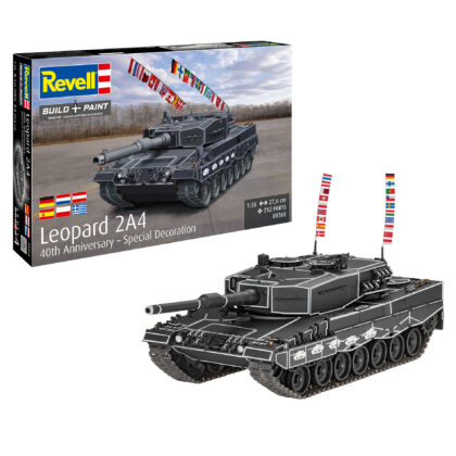 Panzer Leopard 2A4 - Special Decoration 40th anniversay Bausatz 1:35 - Revell 03368
