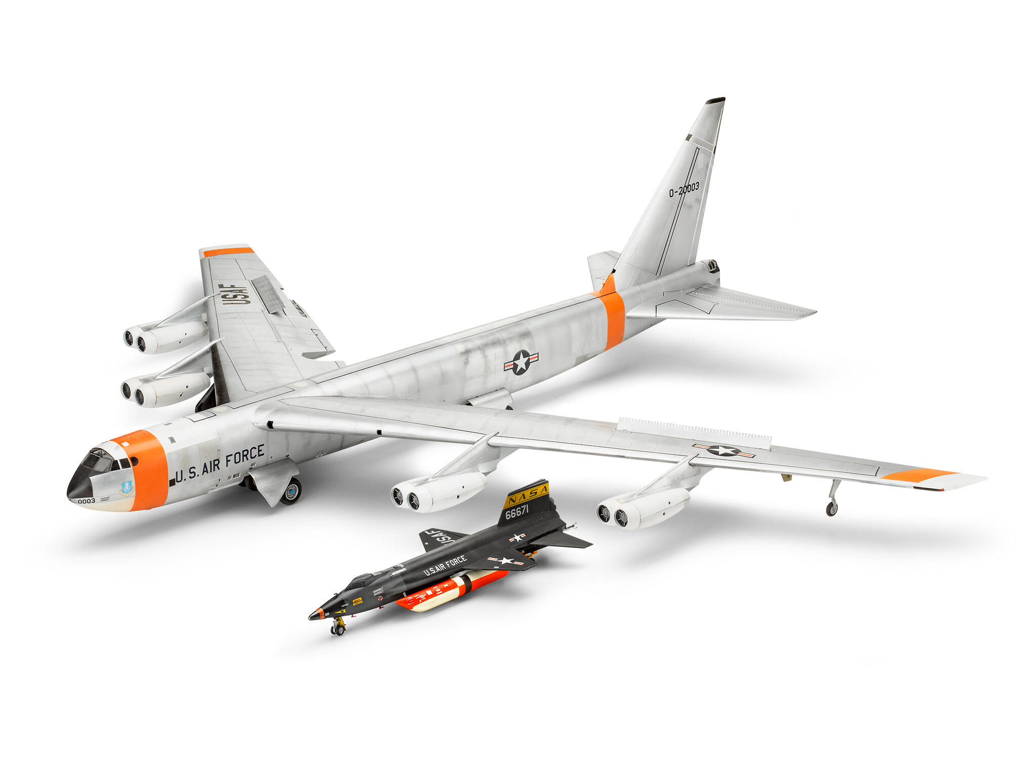 Boeing NB-52 & X-15 "Platinum Edition" Limited Edition 1:72 Bausatz - Revell 03793 – Bild 2