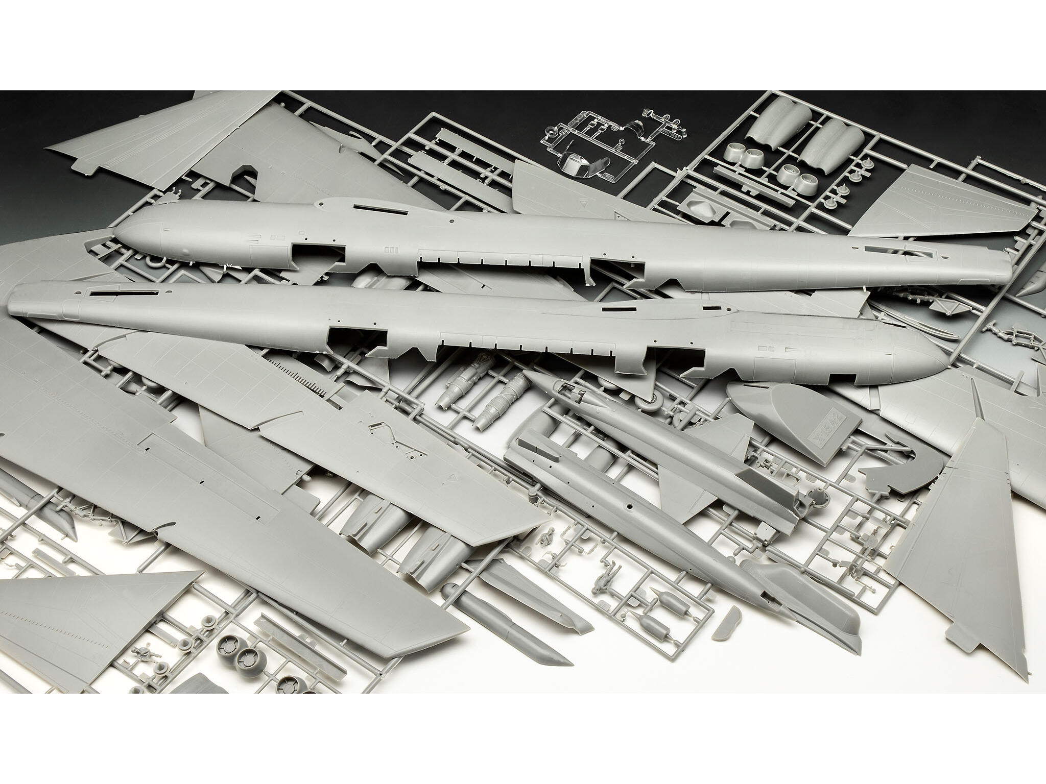 Boeing NB-52 & X-15 "Platinum Edition" Limited Edition 1:72 Bausatz - Revell 03793 – Bild 8